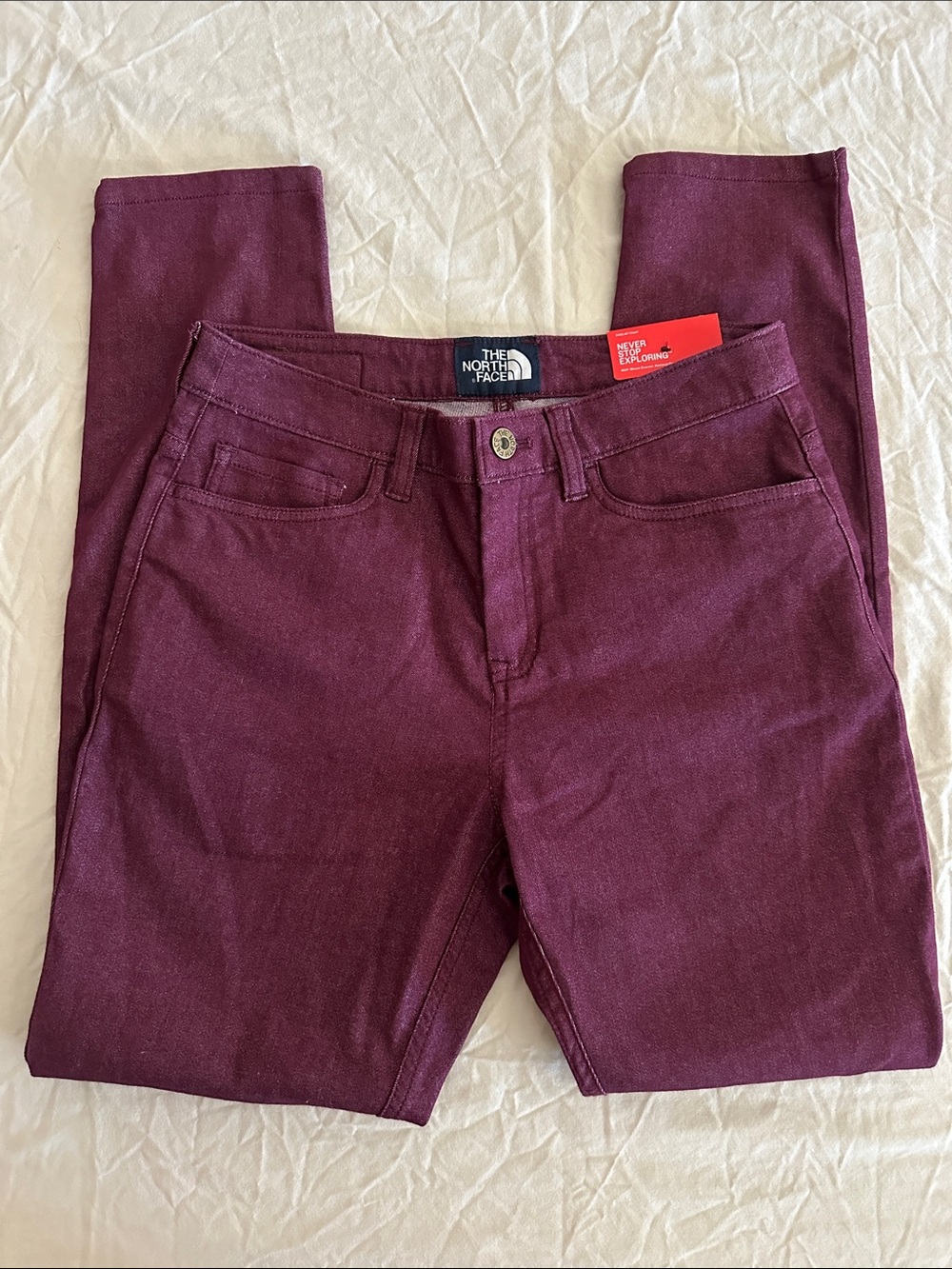 The North Face *NWT* Women's Slim-Fit Chino Stretch Pants